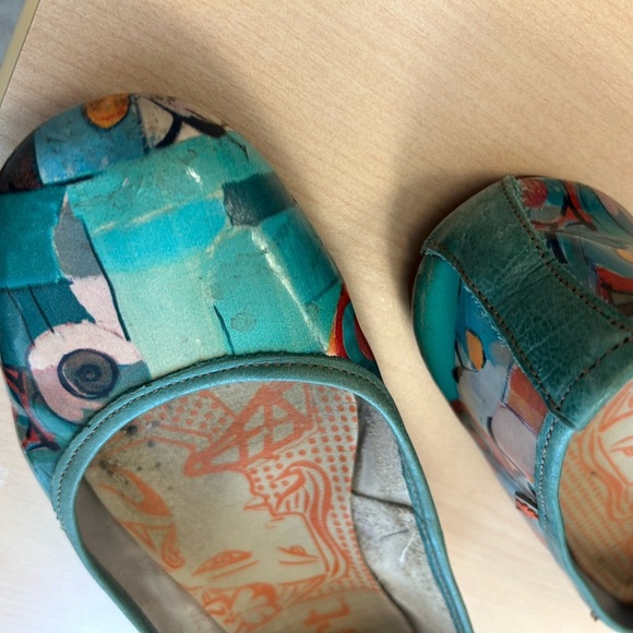 The Art Company size 9.5 (40) used condition funky flats - Picture 4 of 9